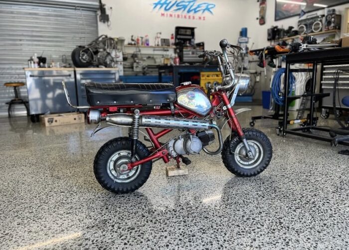 Vintage Honda Dax ST70 Mini Bike